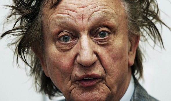 Ken_Dodd.jpg